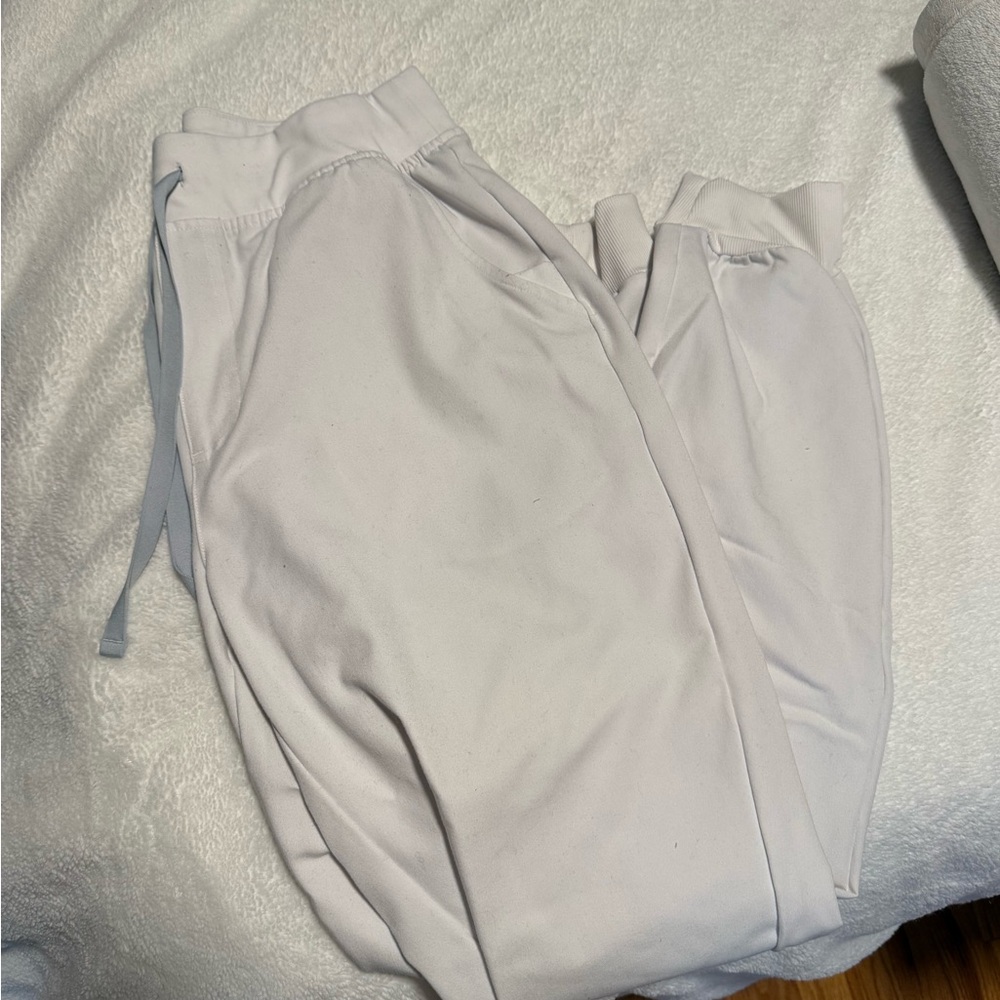 Figs Classic White jogger pants MT